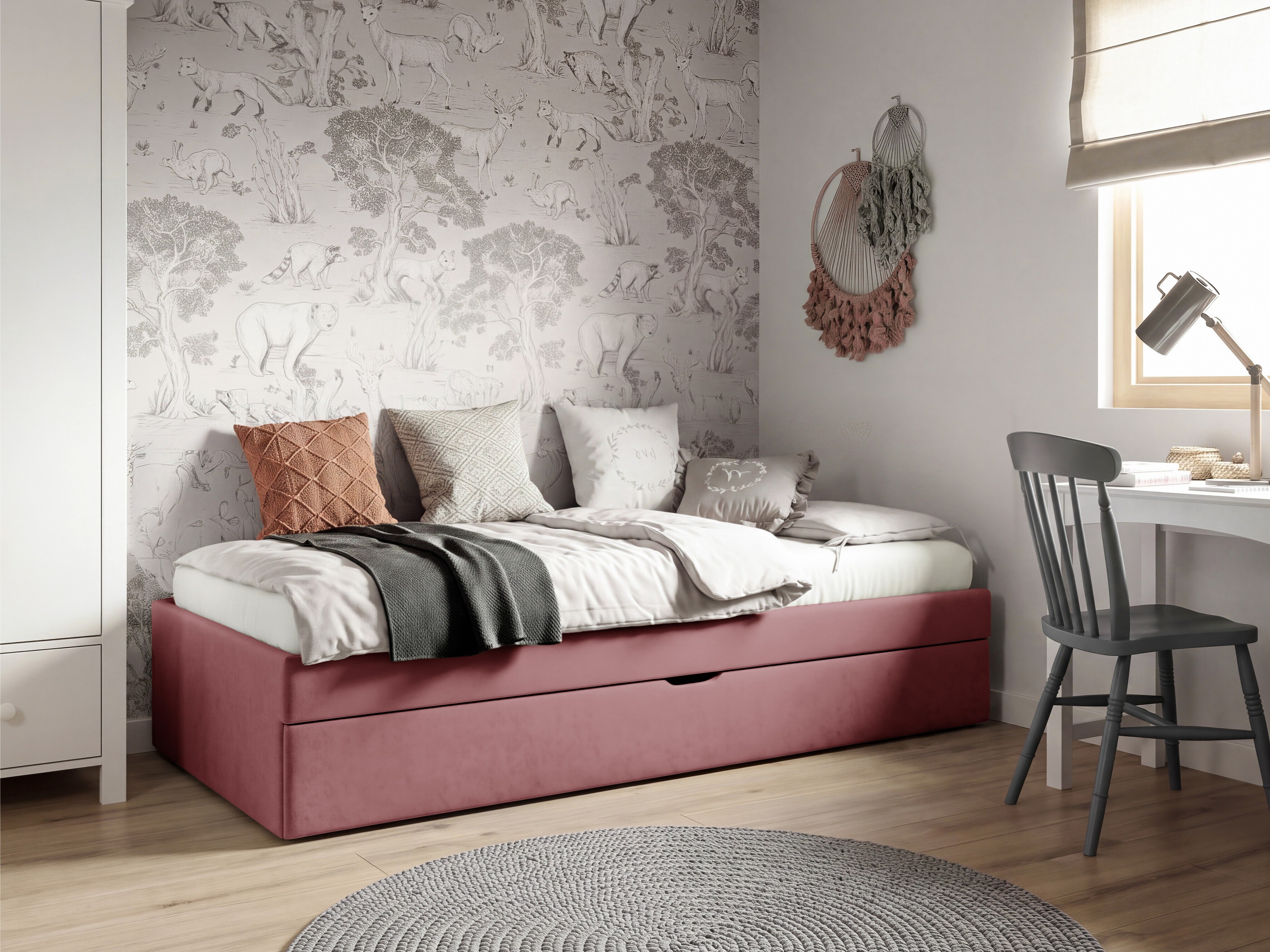 Bed Franklin 229 (Magic Velvet 2258)