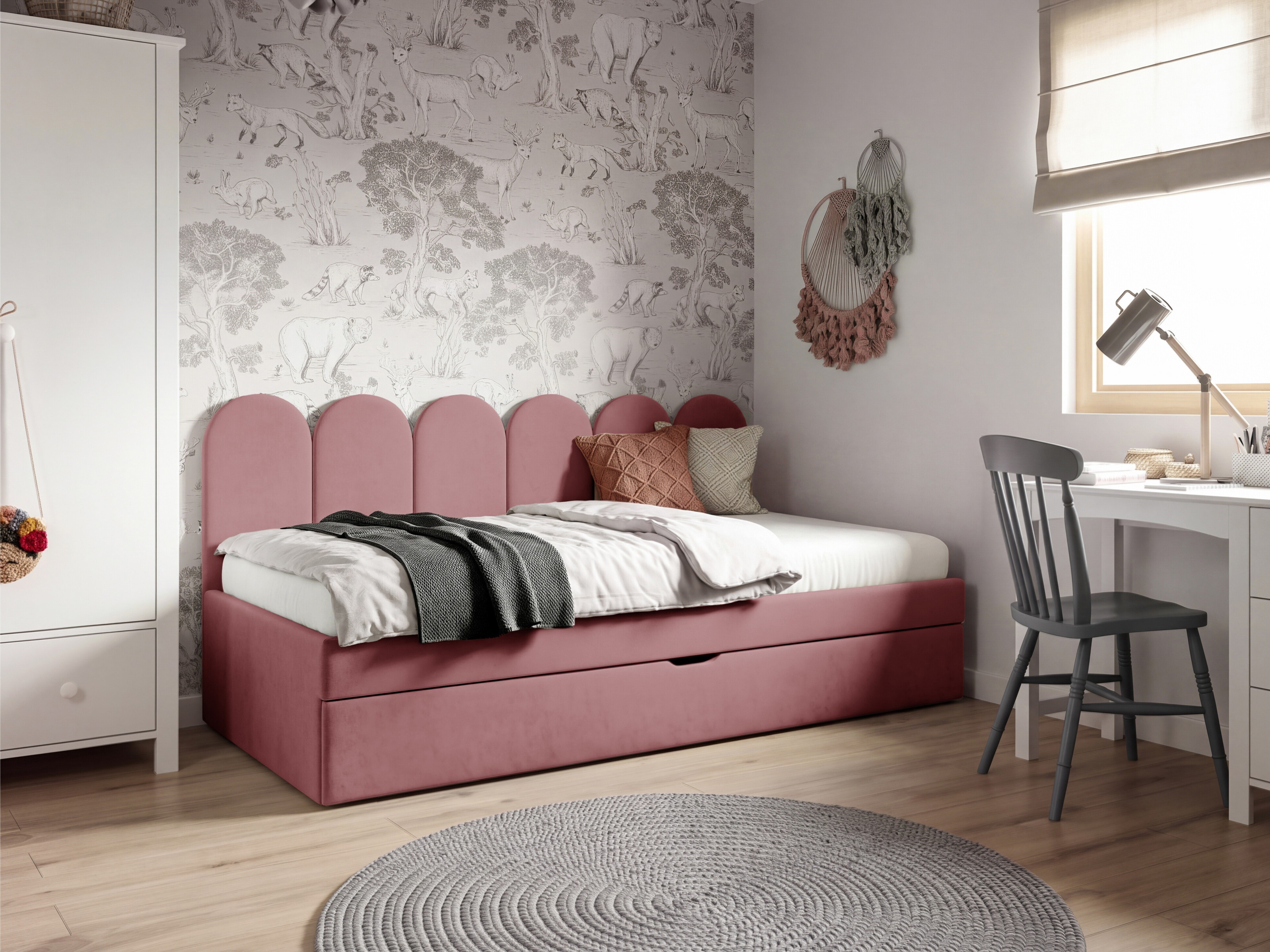 Bed Franklin 230 (Magic Velvet 2258)