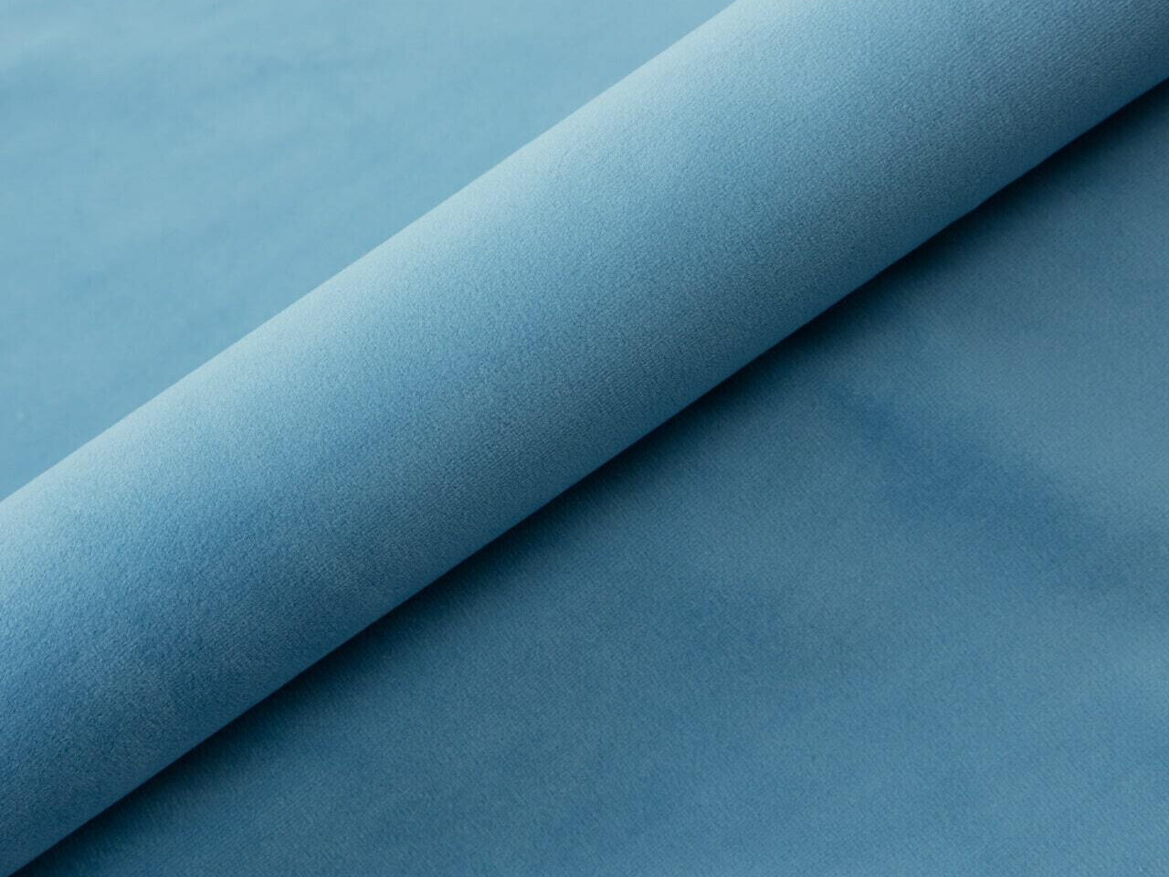 Bed Franklin 232 (Magic Velvet 2260)